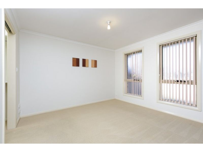 213 Anthony Rolfe Avenue, Gungahlin ACT 2912