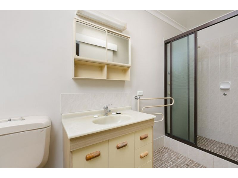 8 Spence Place, Hughes ACT 2605