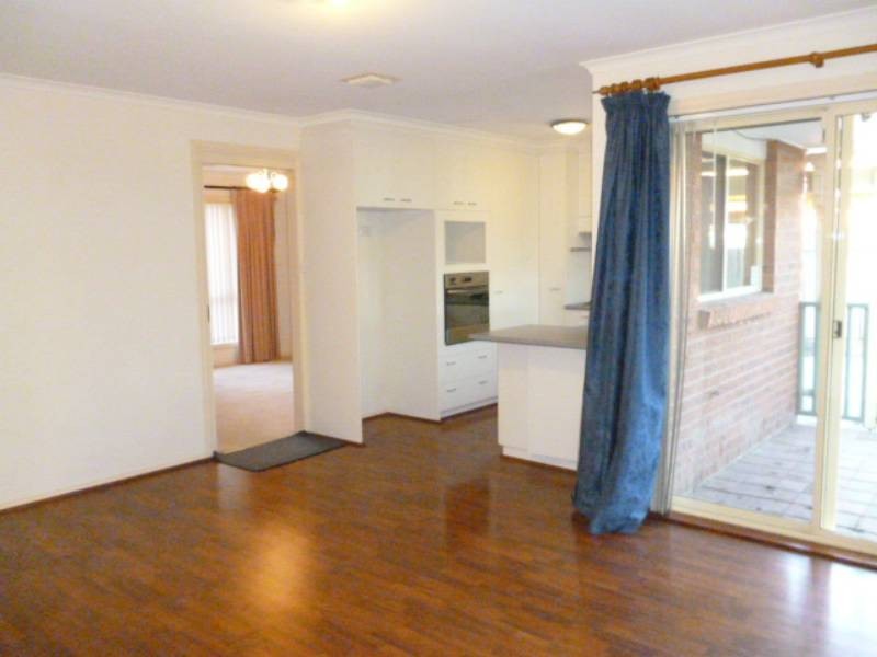 11 Lark Place, Ngunnawal ACT 2913