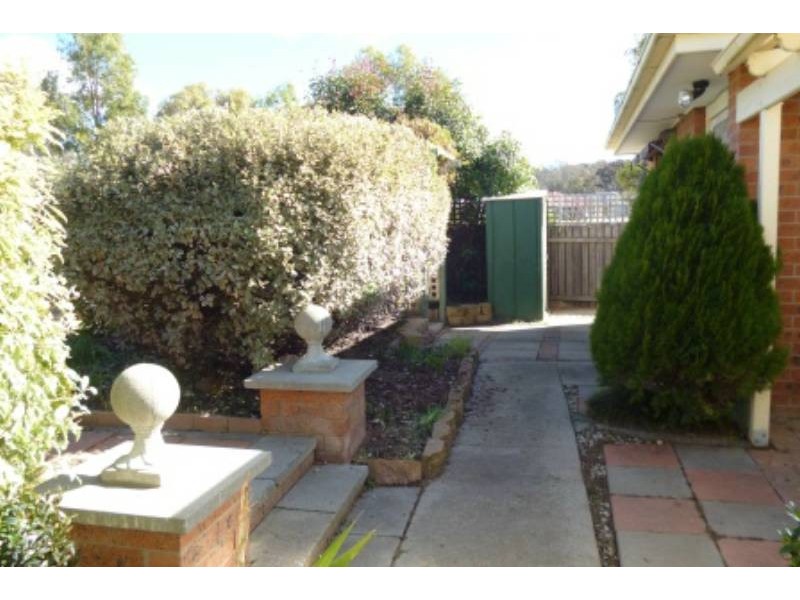 11 Lark Place, Ngunnawal ACT 2913