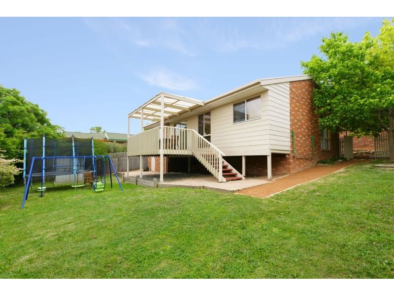 16 Amagula Avenue, Ngunnawal ACT 2913