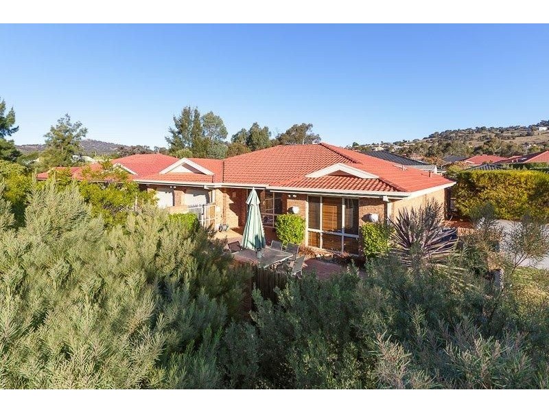 2/92 Casey Crescent, Calwell ACT 2905