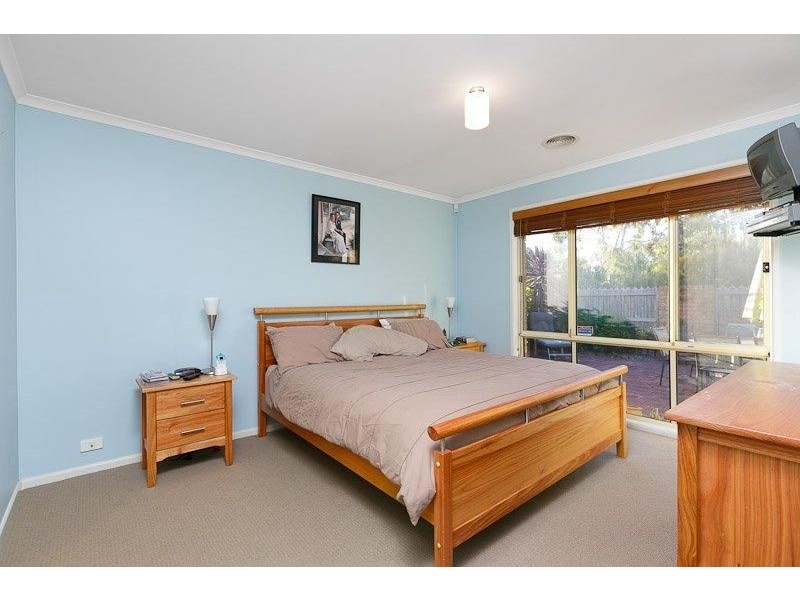 2/92 Casey Crescent, Calwell ACT 2905