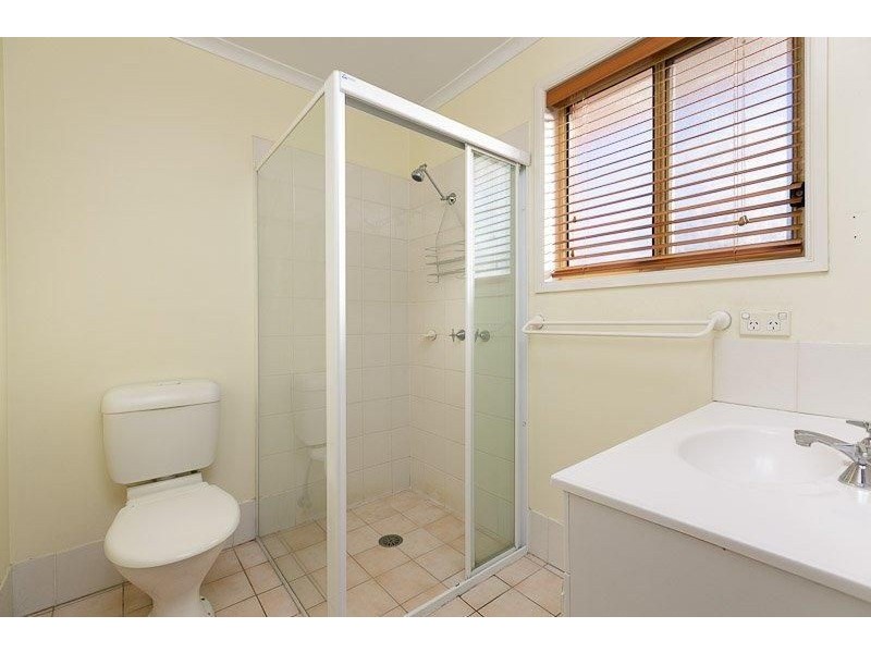 2/92 Casey Crescent, Calwell ACT 2905