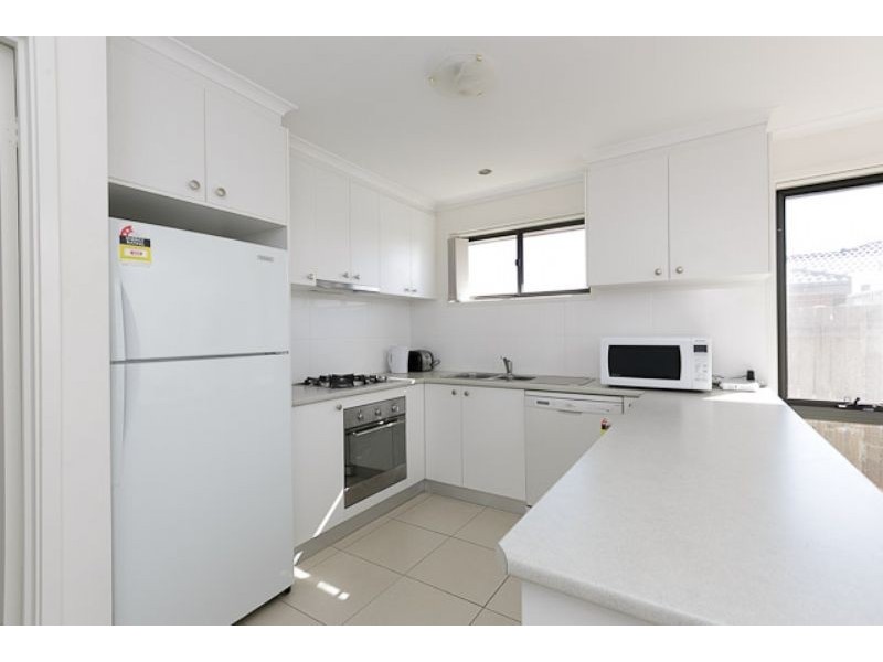 32 Rowland Street, Macgregor ACT 2615