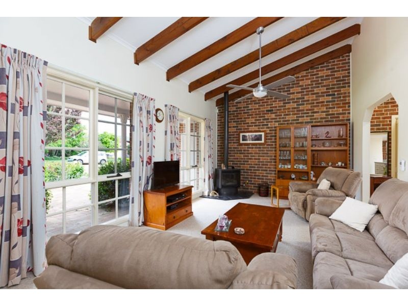 4 Tunney Crescent, Florey ACT 2615