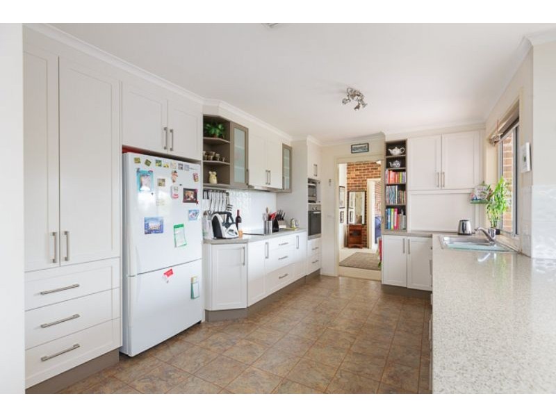 4 Tunney Crescent, Florey ACT 2615