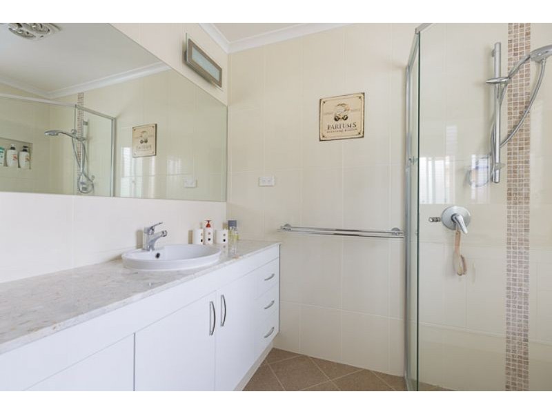 4 Tunney Crescent, Florey ACT 2615