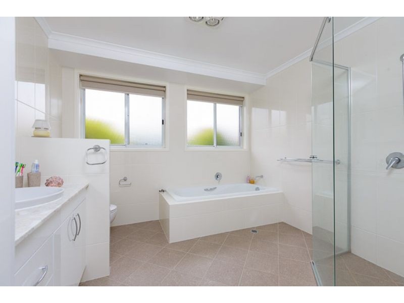 4 Tunney Crescent, Florey ACT 2615