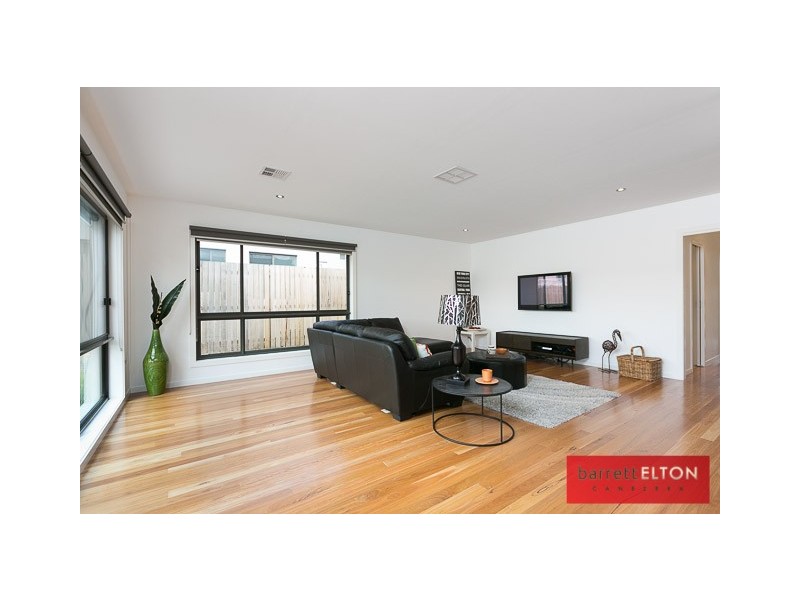 12 Turbayne Crescent, Forde ACT 2914