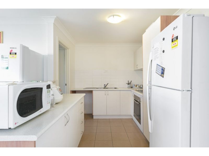 258 Anthony Rolfe Avenue, Gungahlin ACT 2912