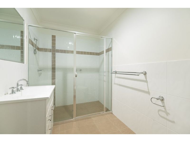 258 Anthony Rolfe Avenue, Gungahlin ACT 2912