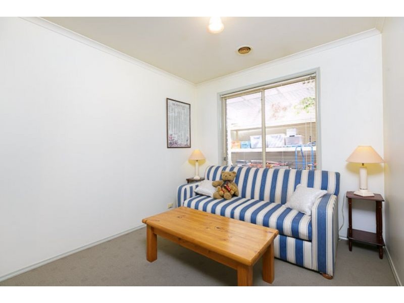 20/74 Britten Jones Drive, Holt ACT 2615