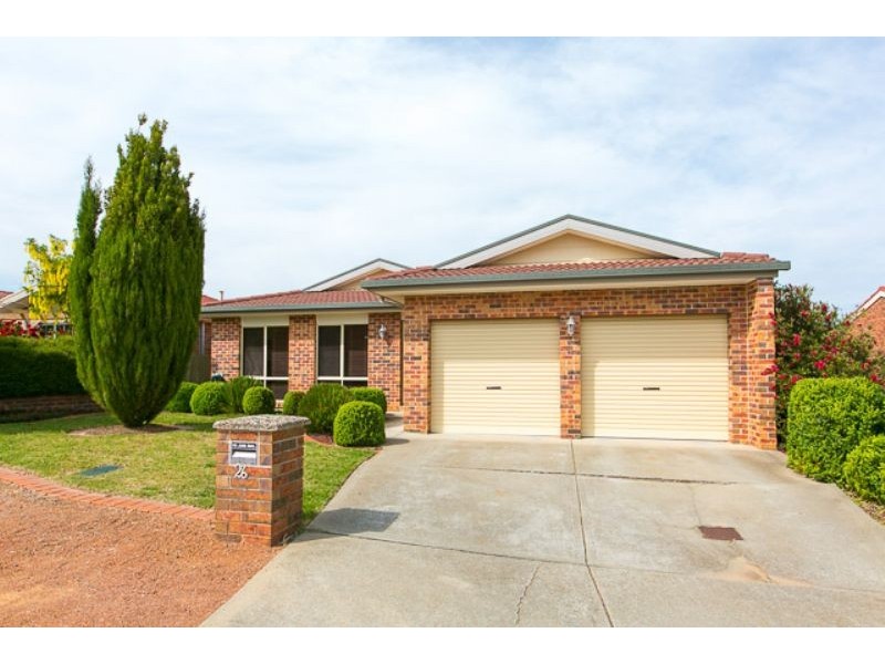 26 Britten Jones Drive, Holt ACT 2615
