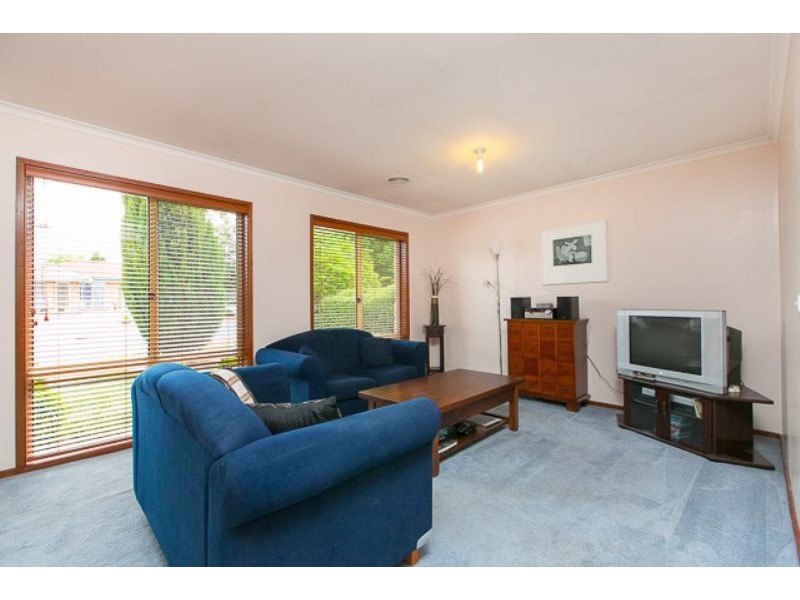 26 Britten Jones Drive, Holt ACT 2615