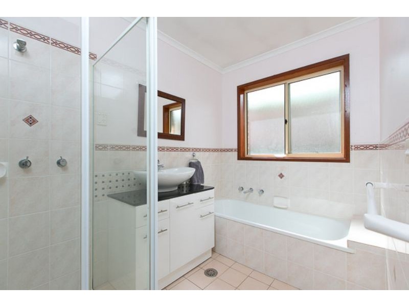 26 Britten Jones Drive, Holt ACT 2615