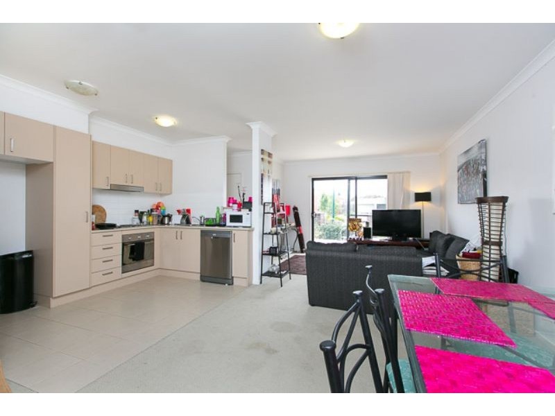 4/30 Constance Stone Street, Macgregor ACT 2615