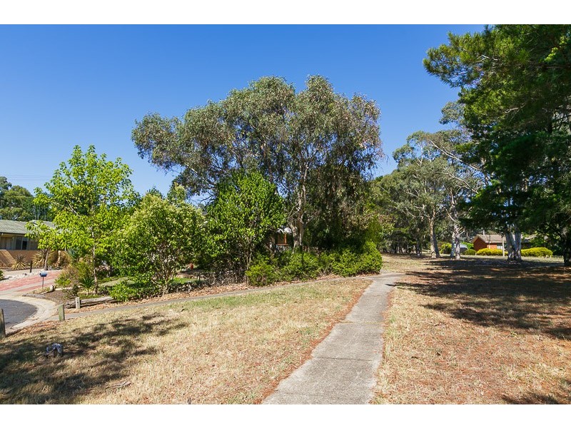 17 Bunton Place, Holt ACT 2615