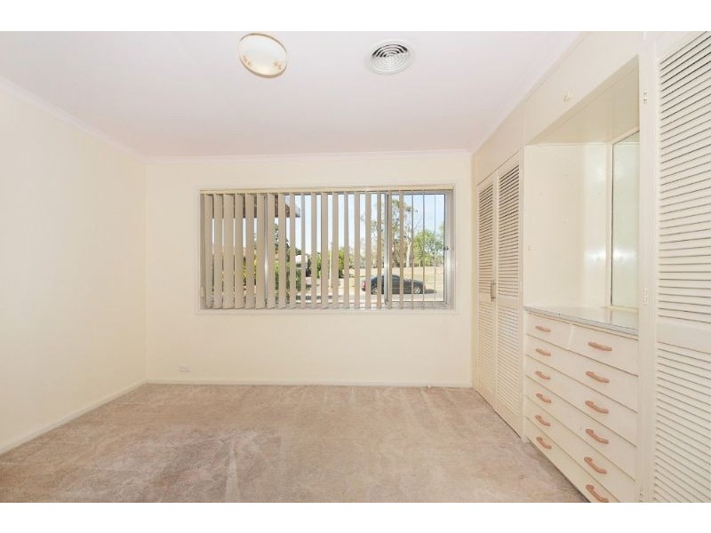 8 Westhoven Street, Higgins ACT 2615