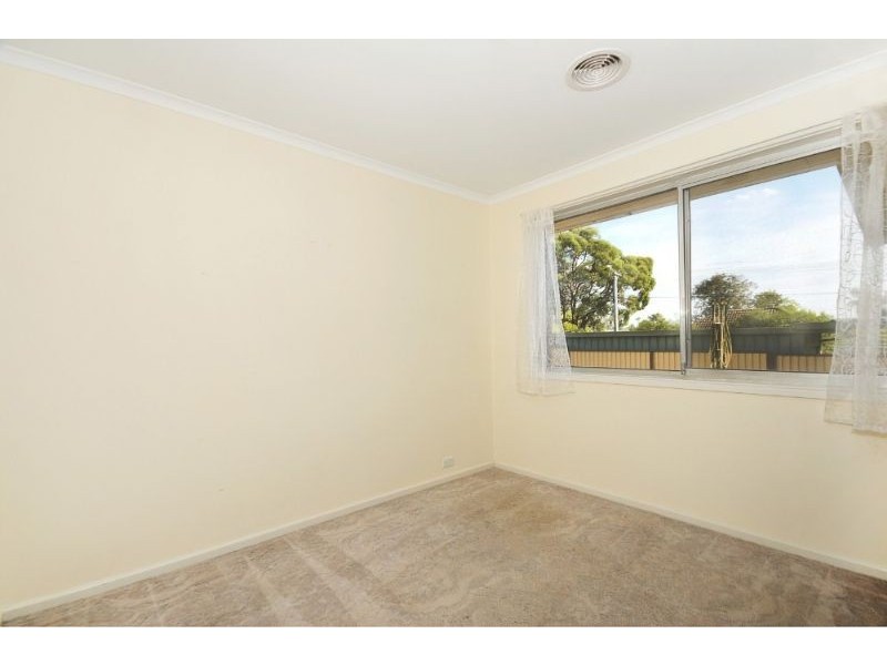 8 Westhoven Street, Higgins ACT 2615