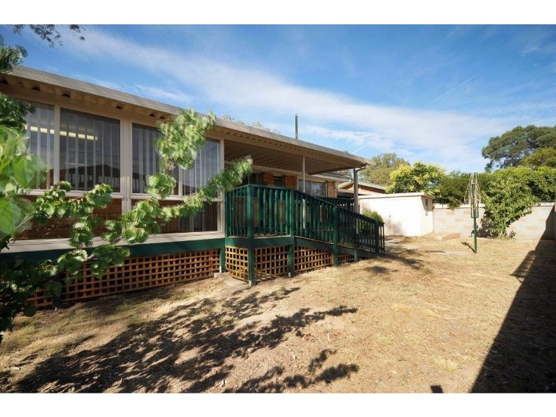 8 Westhoven Street, Higgins ACT 2615