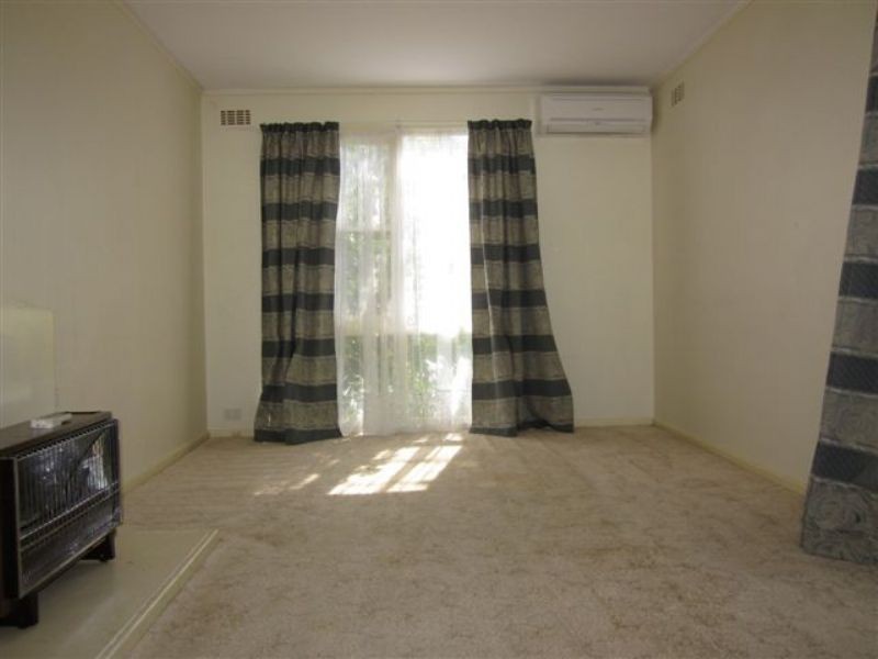 17 Gardiner Street, Downer ACT 2602