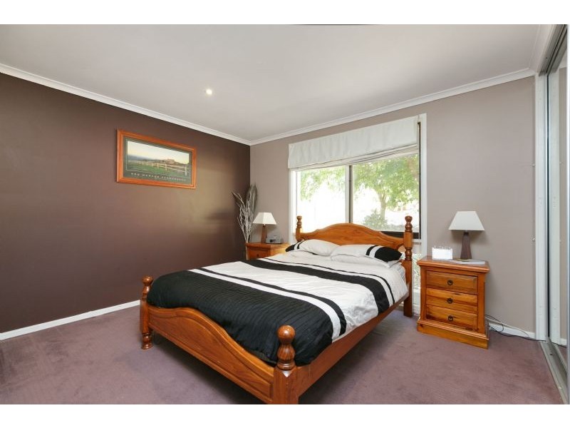 9 Davidson Street, Higgins ACT 2615