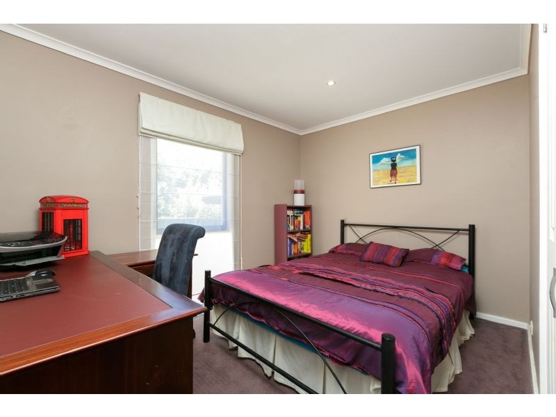 9 Davidson Street, Higgins ACT 2615