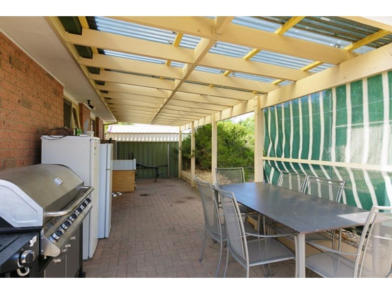 9 Thornhill Crescent, Dunlop ACT 2615