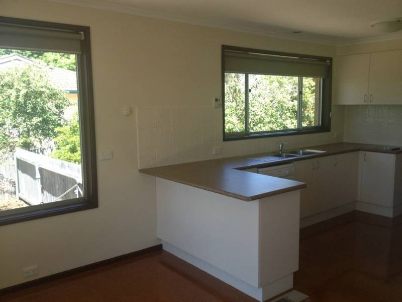 352 Southern Cross Drive, Macgregor ACT 2615