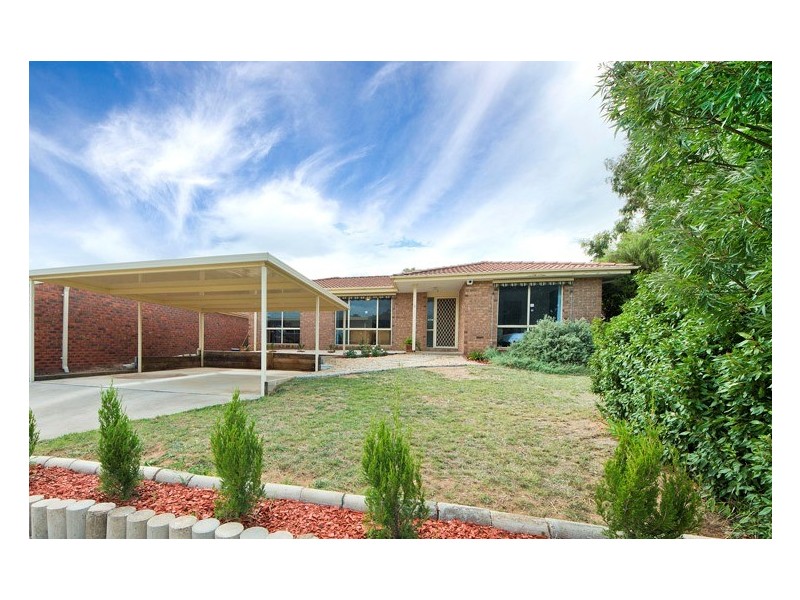 2 Elyard Place, Dunlop ACT 2615