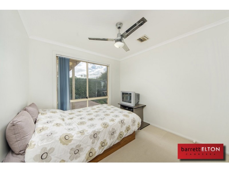 2 Elyard Place, Dunlop ACT 2615