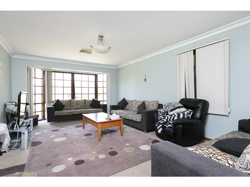 10 De Salis Street, Weetangera ACT 2614