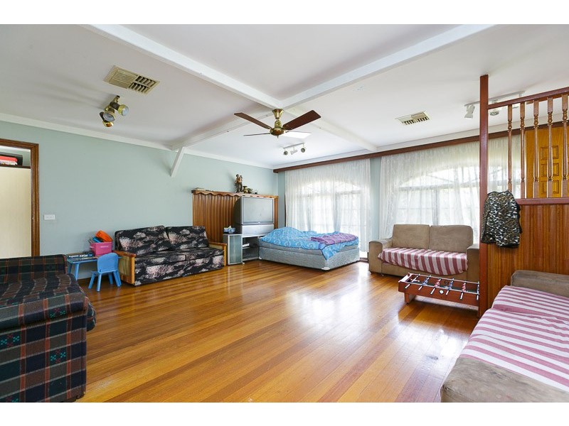 10 De Salis Street, Weetangera ACT 2614