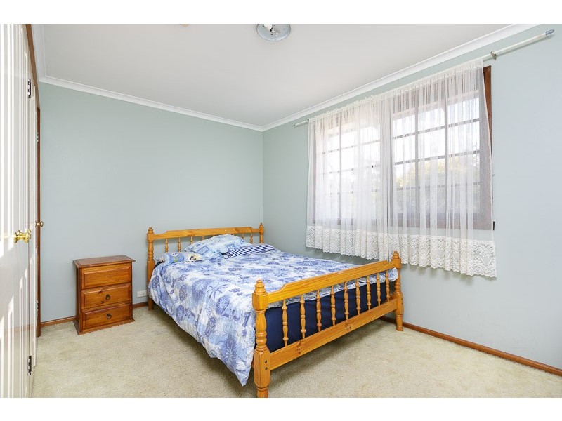 10 De Salis Street, Weetangera ACT 2614