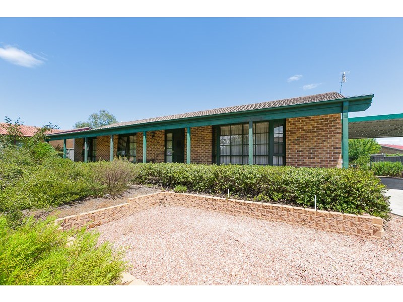 50 Heagney Crescent, Chisholm ACT 2905