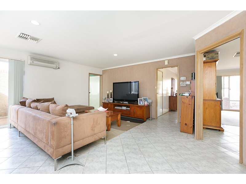 40 Tiptree Crescent, Palmerston ACT 2913