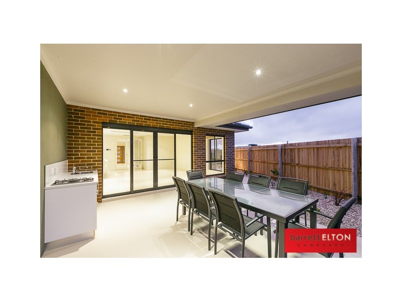 10 Volpato Street, Forde ACT 2914