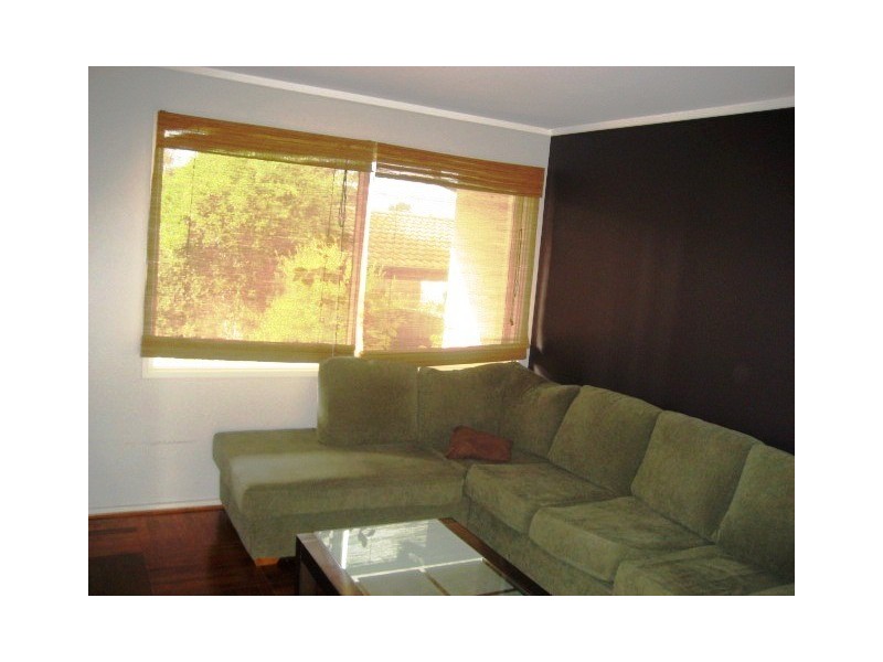 15 Geeves Court, Charnwood ACT 2615