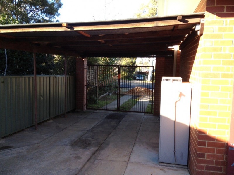 76 O’Loghlen Street, Latham ACT 2615