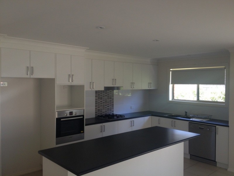 40 Dagmar Berne Street, Macgregor ACT 2615