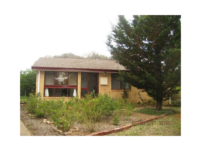 12 Landale Place, Charnwood ACT 2615