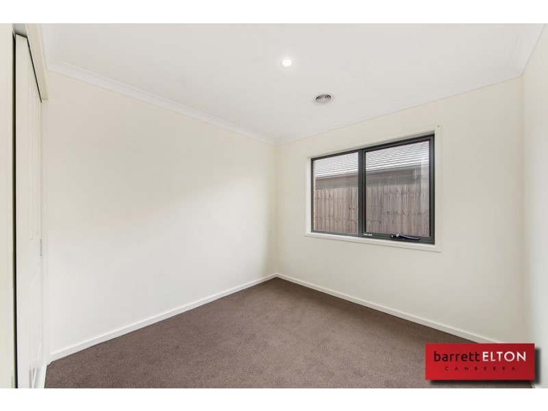 2 Smorgon Street, Forde ACT 2914
