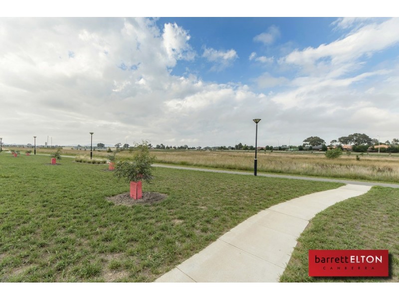 2 Smorgon Street, Forde ACT 2914