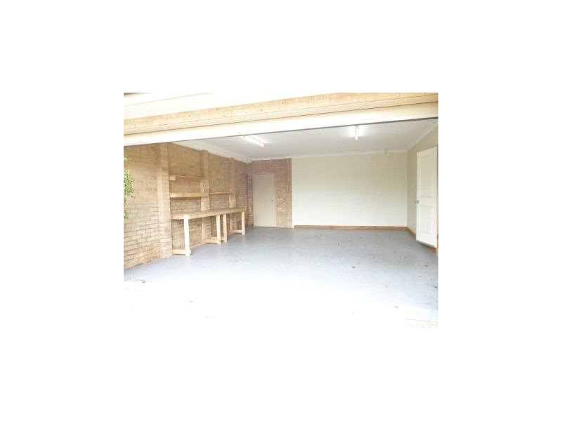 8 Simonetti Street, Dunlop ACT 2615