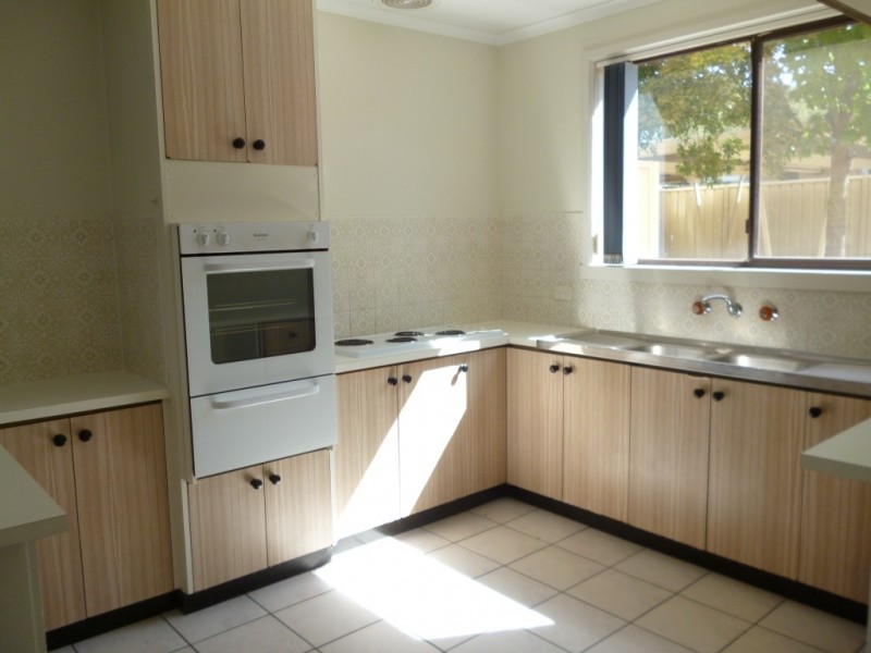 6 Warby Place, Charnwood ACT 2615