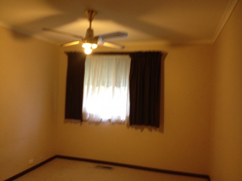 10 Horne Place, Latham ACT 2615