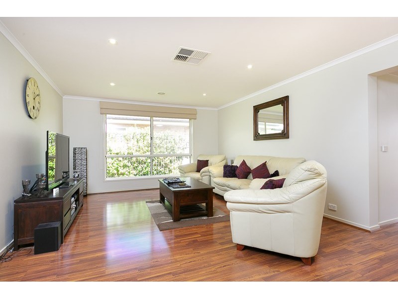 51 Polilight Street, Dunlop ACT 2615