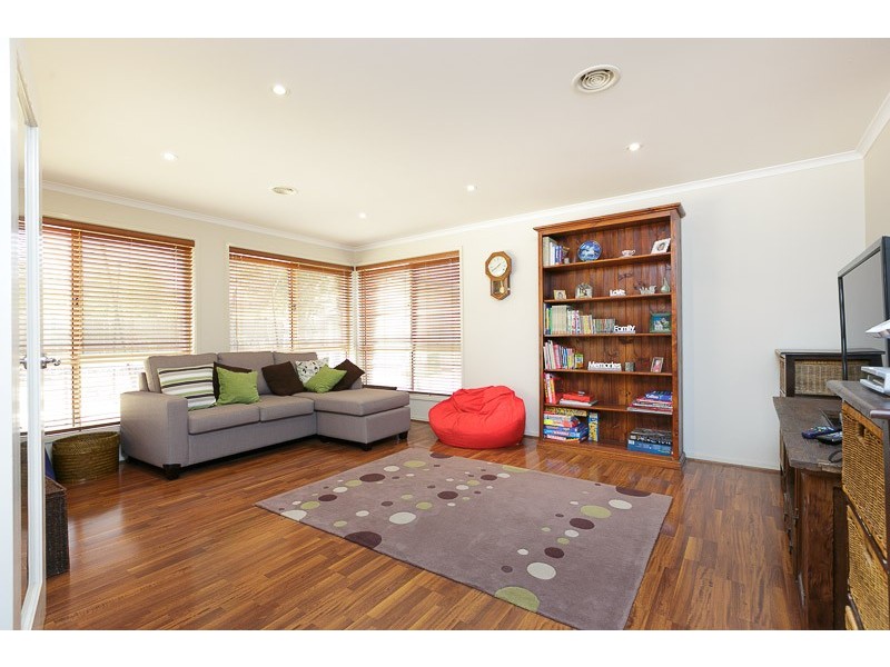 51 Polilight Street, Dunlop ACT 2615