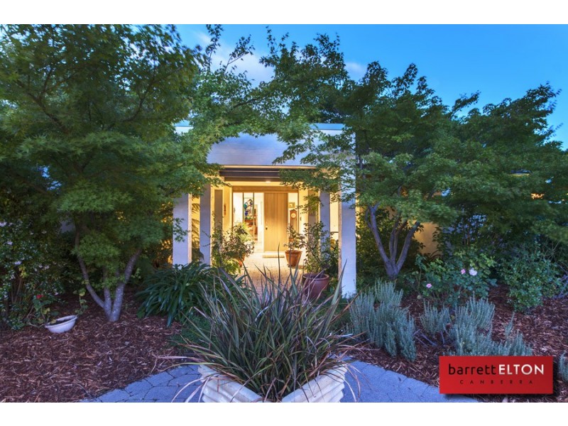 37 Shepherdson Place, Isaacs ACT 2607